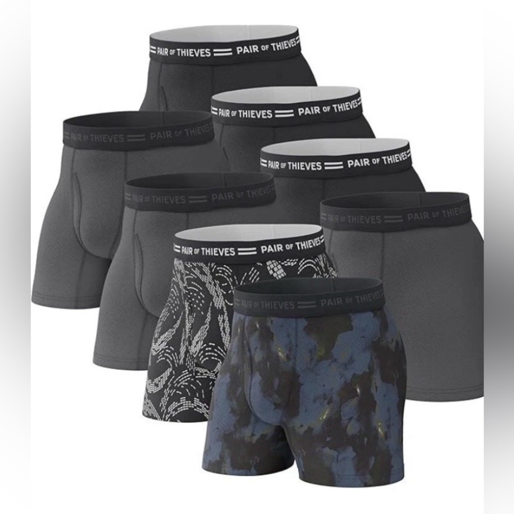 SOLD🛑 Pair of Thieves Cotton Boxer Briefs for Men 8 Pack Tagless Men Size Medium